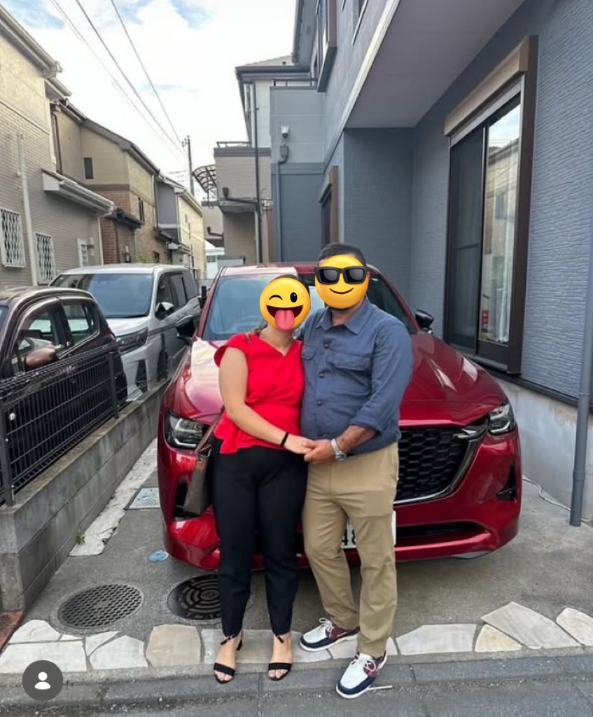 「僕たち難民、迫害されています」
一軒家に住み、複数の高級車所持、路駐頻繁、複数の子供、誰一人として痩せてる人もいない。
住民が「ルールを守ってね」と注意すると「サベツだ」と逆ギレして、結局、いつまでたってもルールを守らずやりたい放題。トルコに迫害はないのだから、帰れば良いんじゃ…