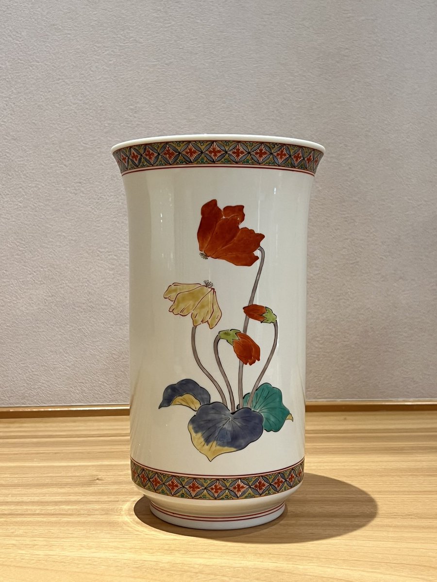 こんにちは。ポカポカです。暑い位ですね。今日の作品は十四代酒井田柿