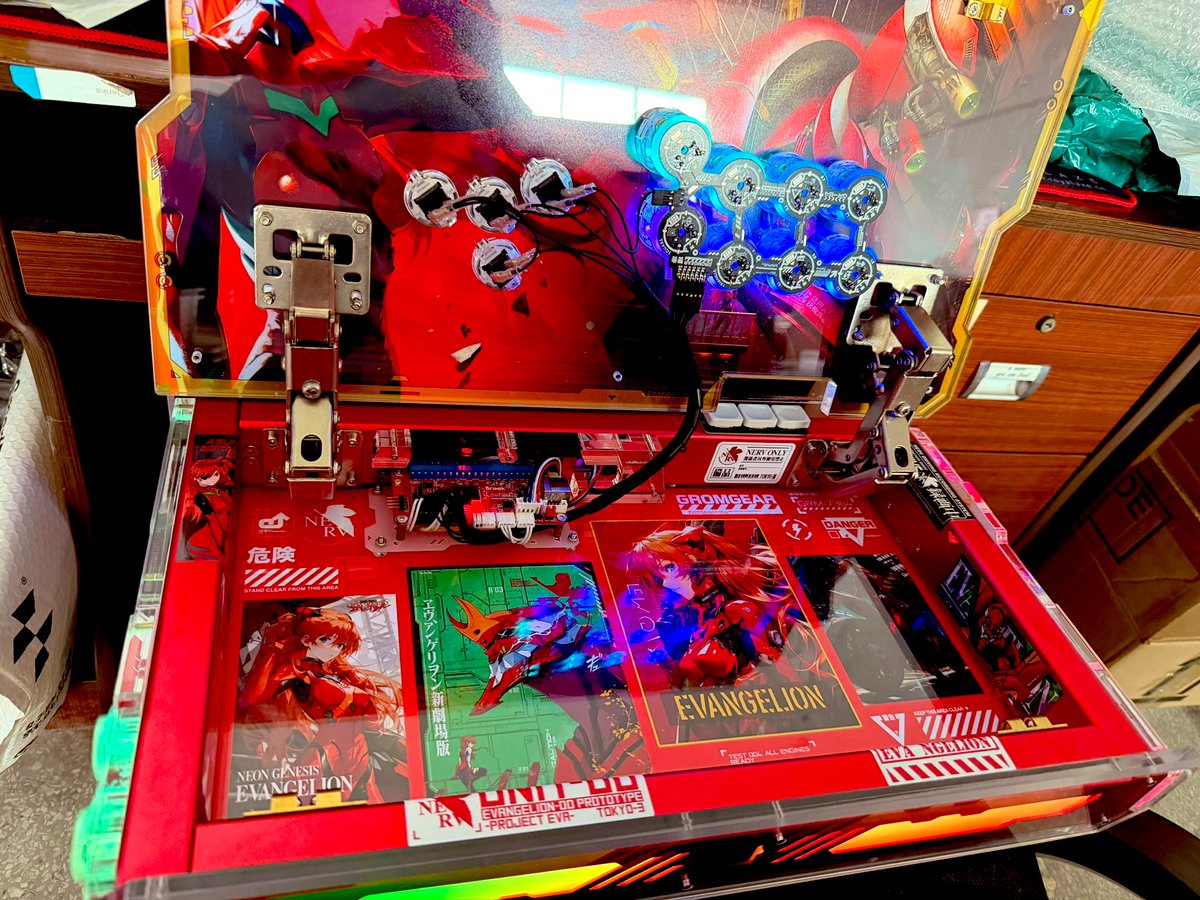 Sidnificus's tweet photo. The Asuka Mixbox 

I didn’t ask for new EVA, but I don’t miss anything from @yokotaro 

#WeAretheScene 
#FightStickEveryday https://t.co/6JNOYKJ82Z
