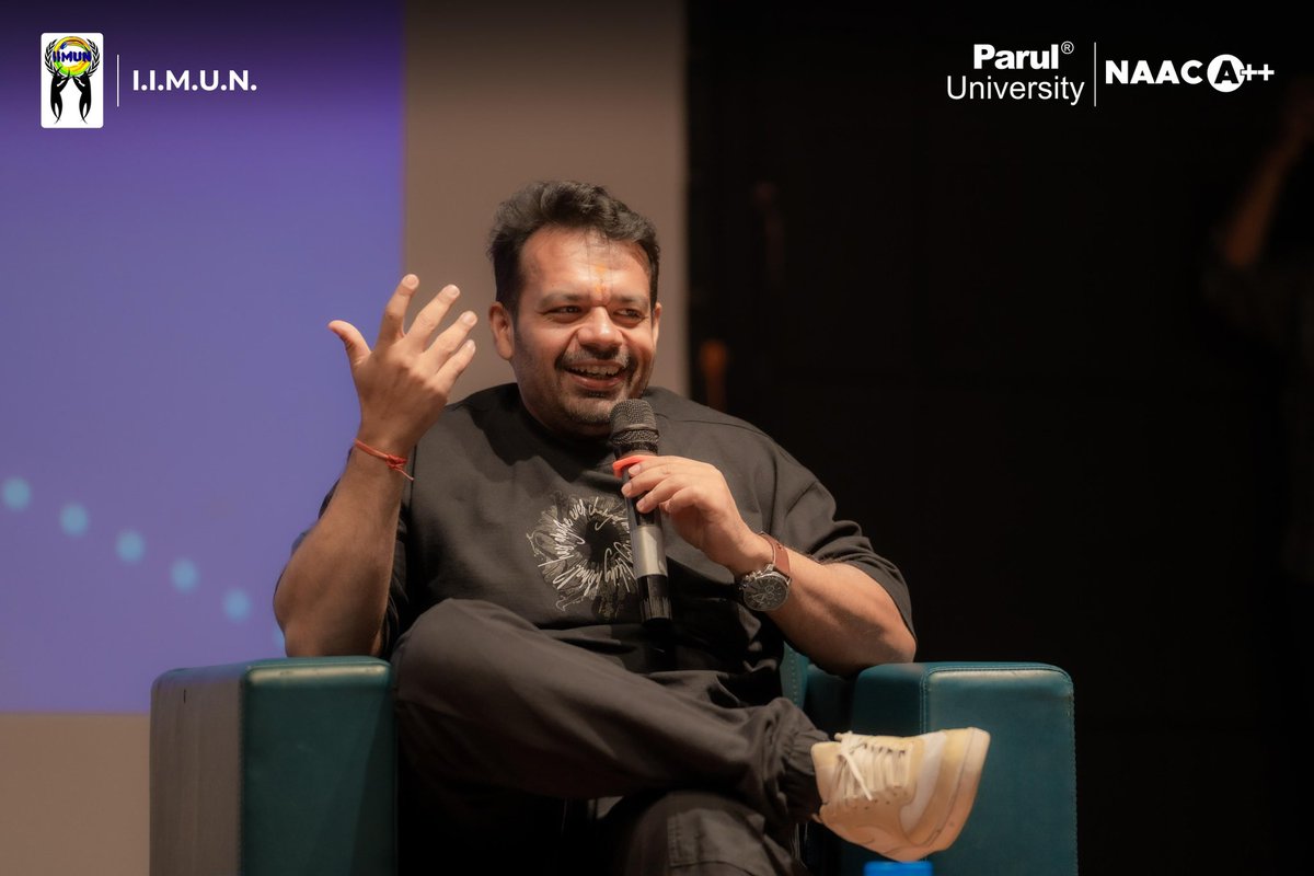 Parul University tweet media