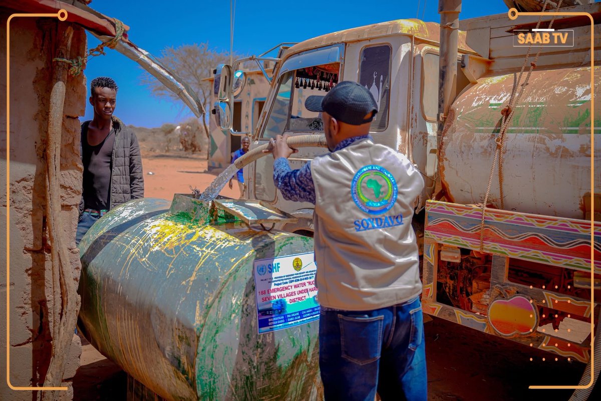 SOYDAVO1's tweet photo. We are nearing completion of the water-trucking phase in 7 locations under the Maroodijeex region, reaching 1,800 households.

With funding support from @shf_, this emergency response has helped reduce water shortages and support vulnerable families. https://t.co/2FC5CTa10w