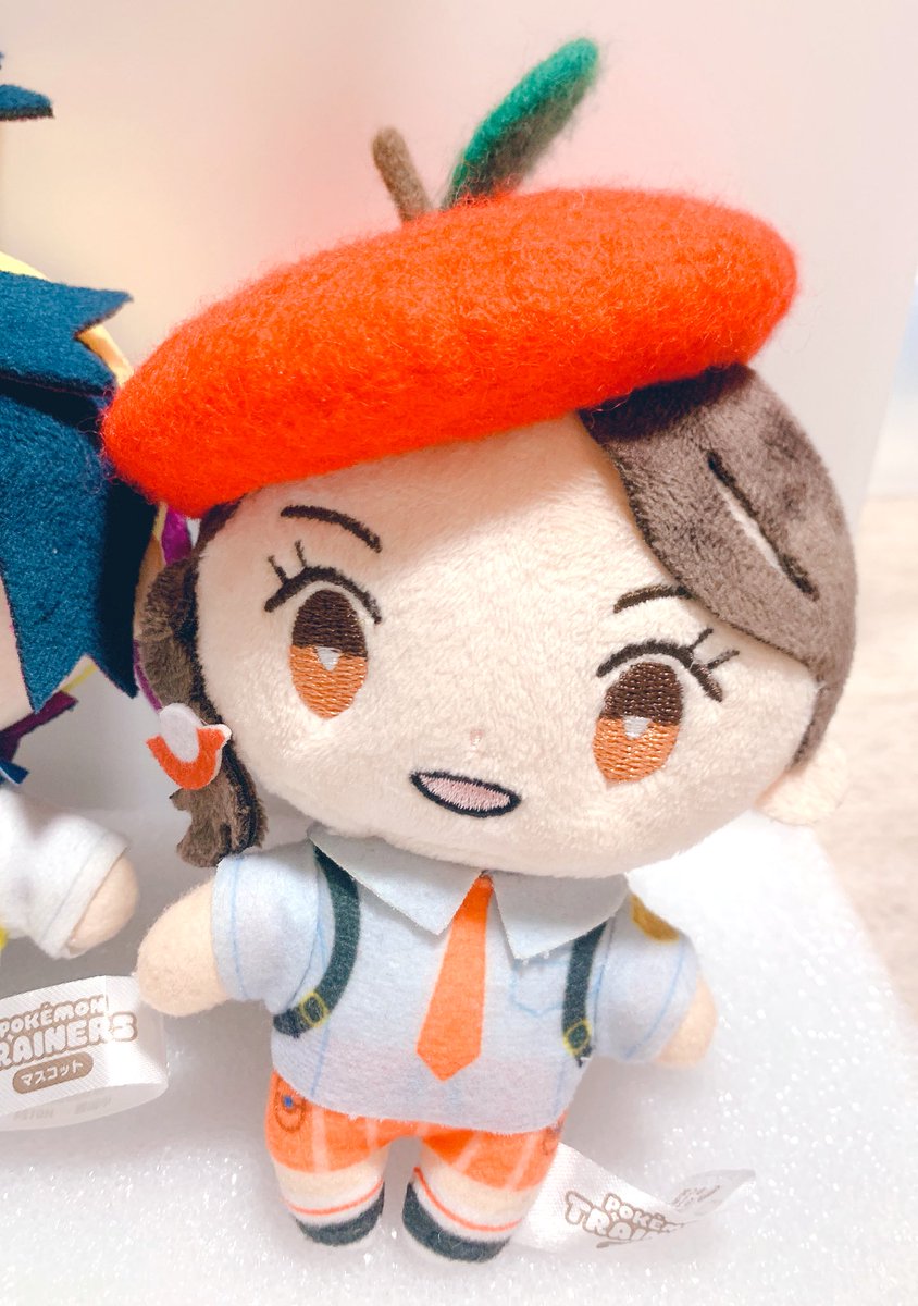 羊毛で可愛い🍎ベレー帽を作れる本があったので作ってみた(しかし