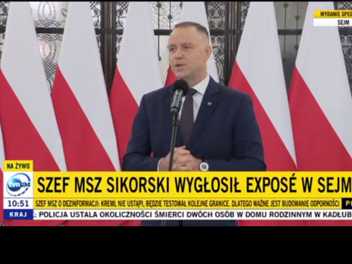 Gerard_Bukowski's tweet image. #ExposeMSZ A gdzie flaga UE Nawrocki ‼️