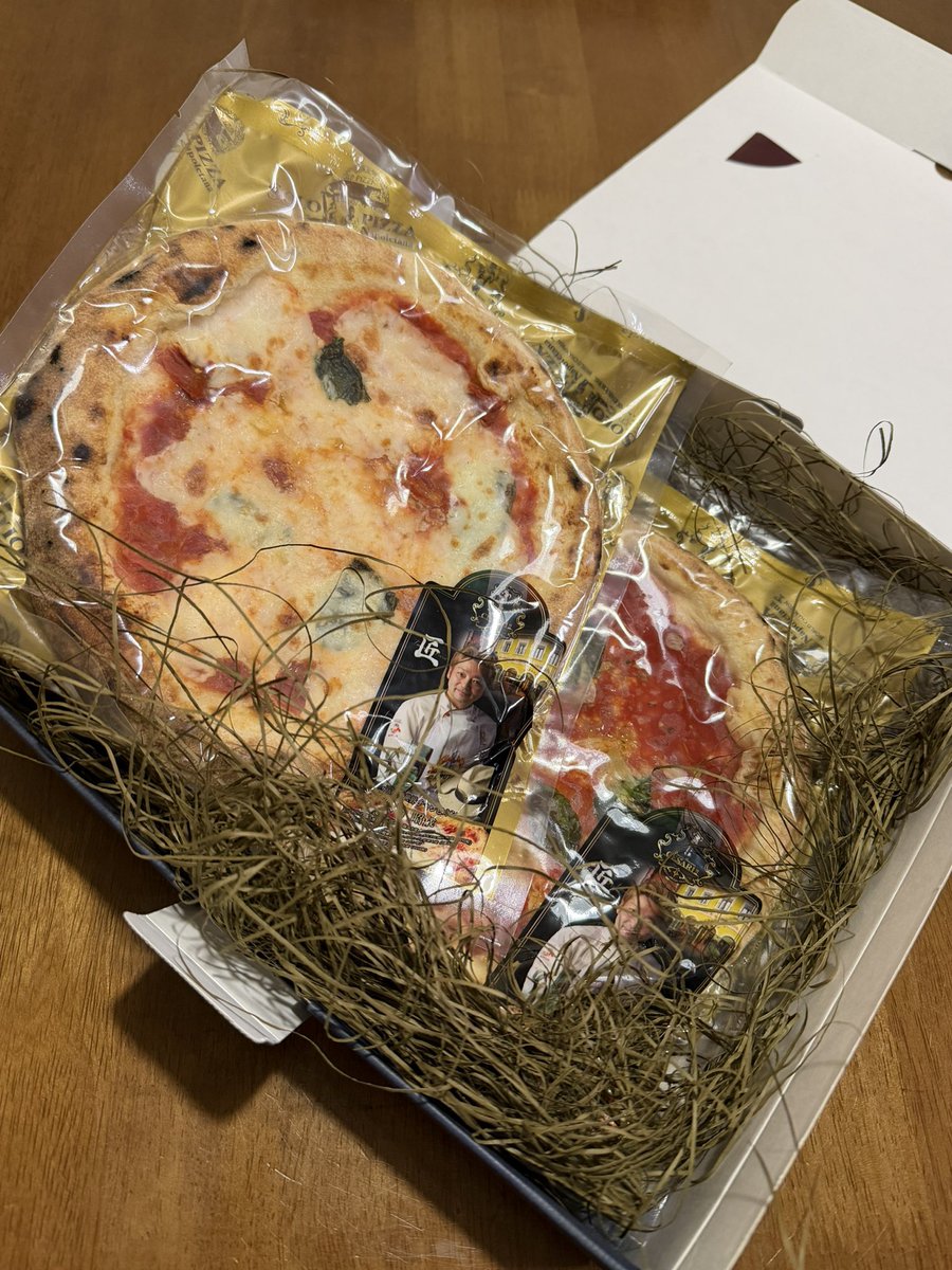 ピザセットがポインテールで当選しました！！ 上品な味でもちもち生地