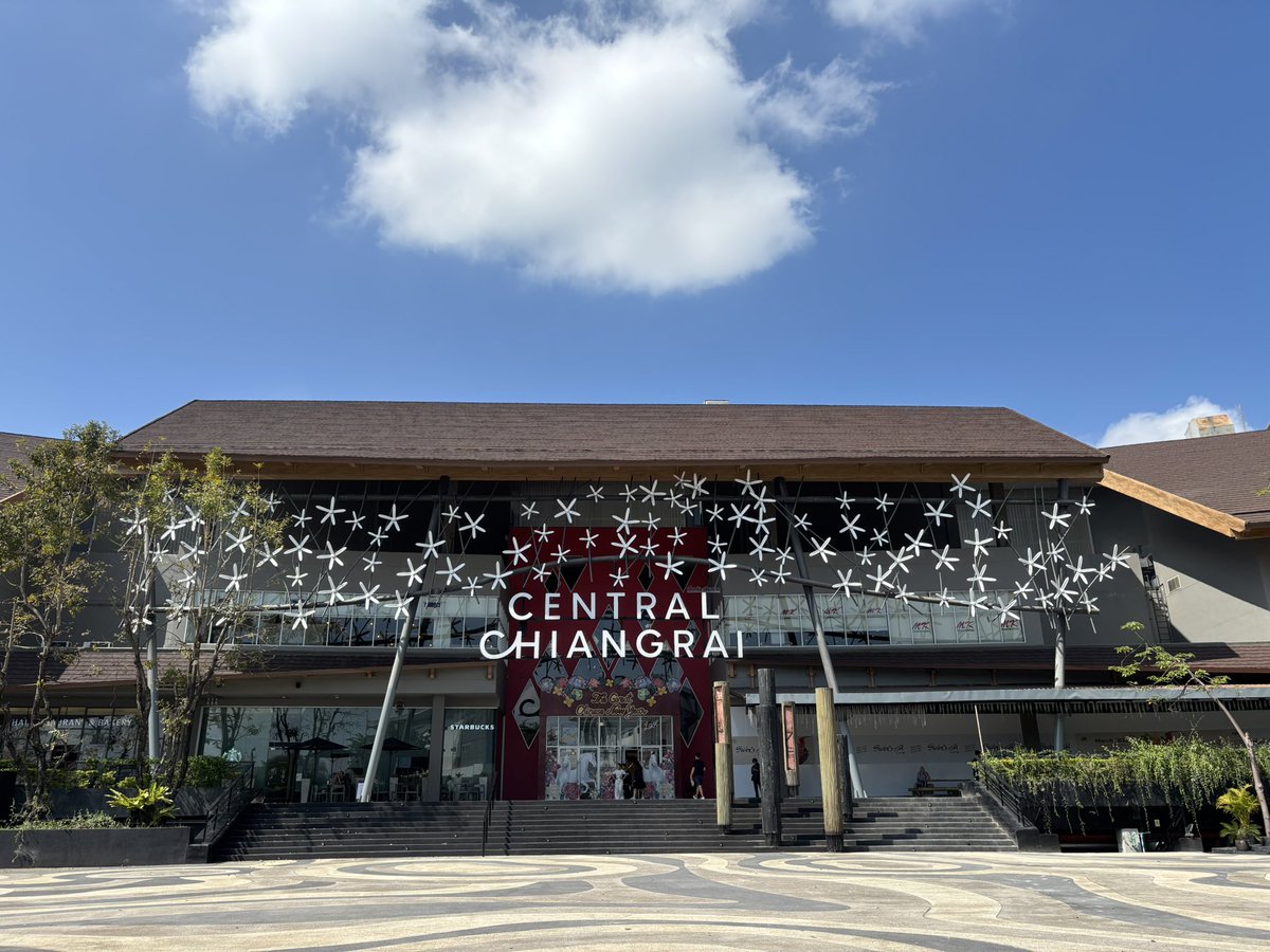 มุมมืดลับๆ tweet media