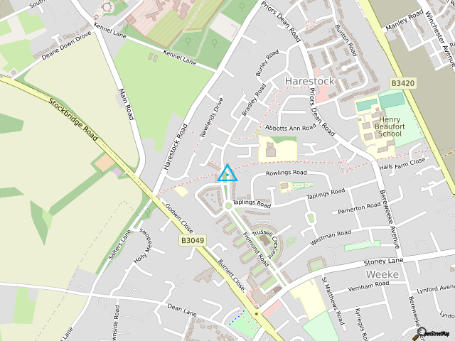 RandonneeBot's tweet image. This #TrigPointThursday #GetOutside and find a #TrigPoint like this one, TP21120 - Harestock
Find them all in the TrigFindAR App