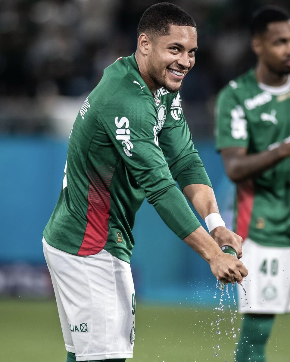 Vitor Roque🇧🇷 tweet media