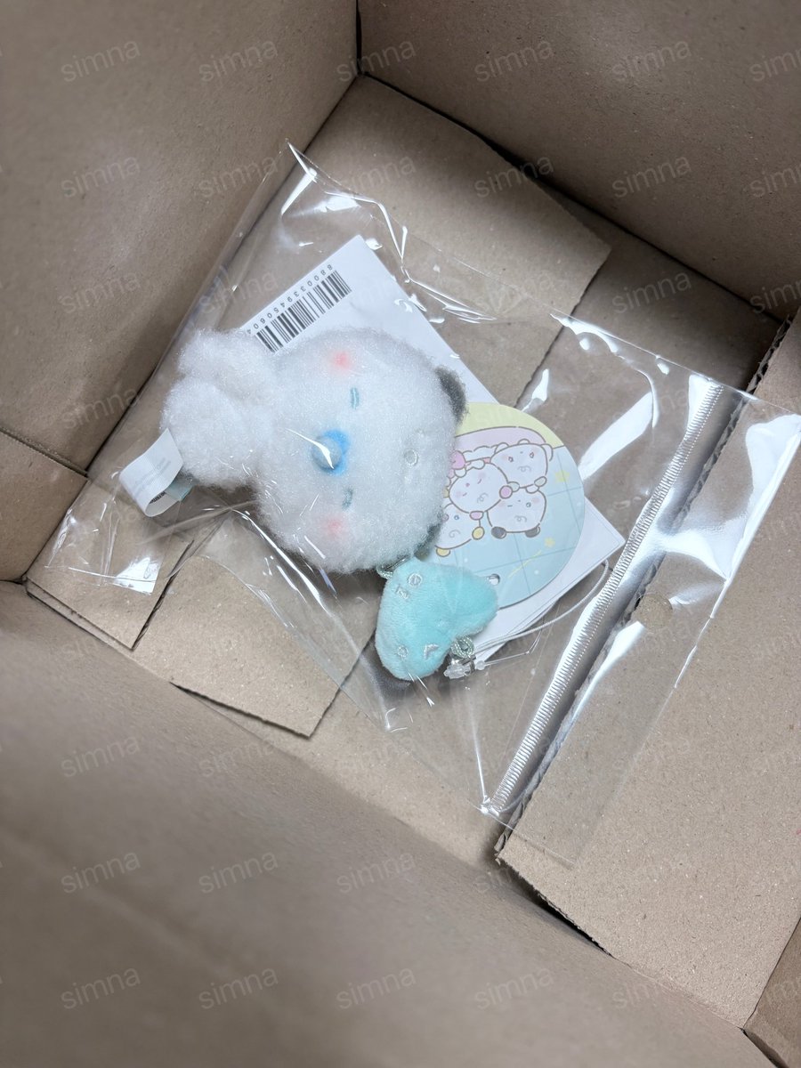 아 웃겨 카톡선물하기로 전멤삿는게
형아들 안오고 먀미만 띨롱온거 실화냐