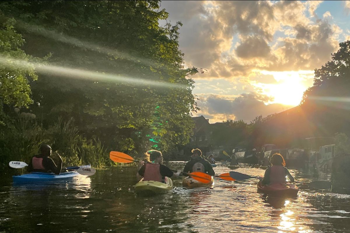 Hackney CVS tweet media