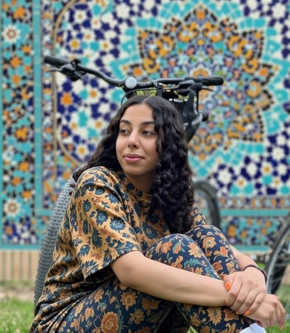 Maryam mahmodi tweet media