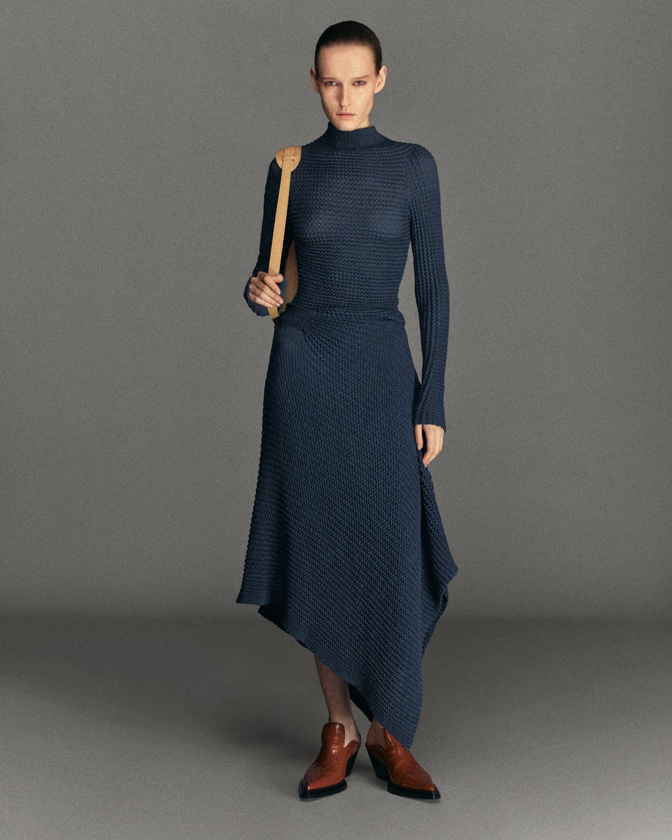 Victoria Beckham tweet media