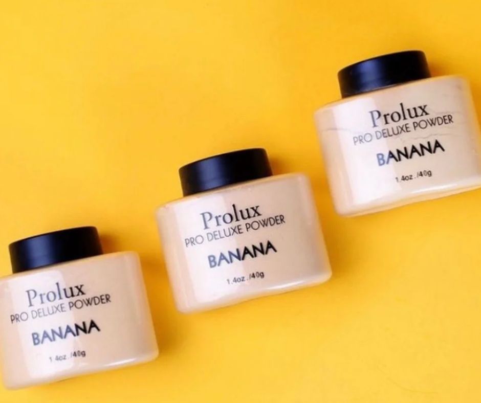 TTasniim59592's tweet image. This setting powder that reduces shine, blurs fine lines, and brightens skin with a banana-toned finish

Order Now: proluxcosmetics.com/products/pro-d…
#makeupartist #facepowder #prolux #makeup