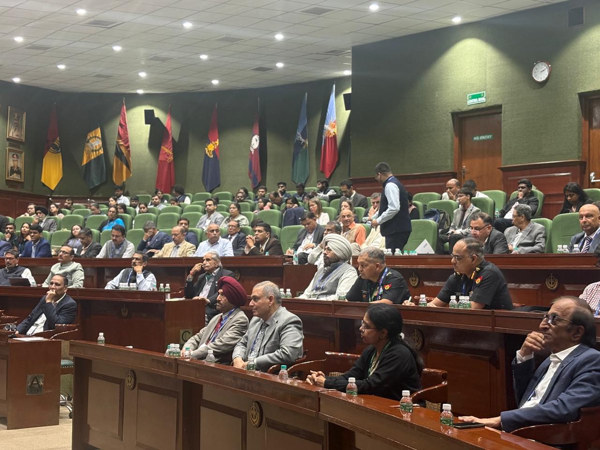 SIA - India tweet media