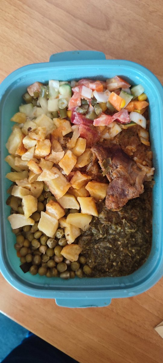 Sir_Umuhirwaa2's tweet photo. Nimba nta gitima kibi,
Ngaho mbwira bon appétit shawee 😋😁 

#StreetCorner https://t.co/snZKLppGEr