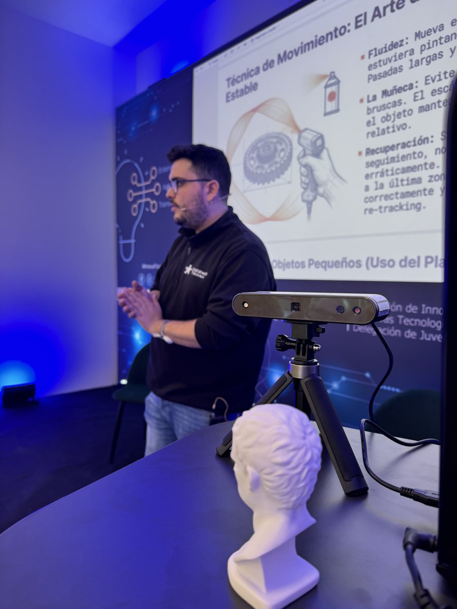 PuntosVuela's tweet image. #innovapilas26: 16 años sin perder la capacidad de estar a la última

✅+40 #PuntosVuela de Sevilla, Huelva y Cádiz actualizan conocimientos en domótica y 3D
✅Convocatoria de laboratorios #OpenData a Puntos Vuela vía #OD4GROWTH
✅Estudiantes, empresas y sector público conectados