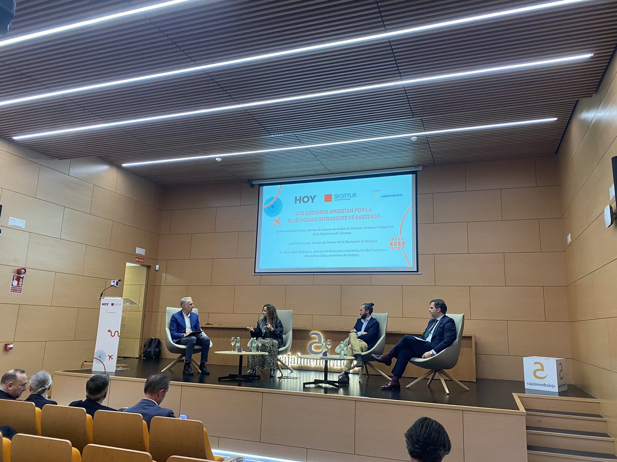 SEGITTUR tweet media