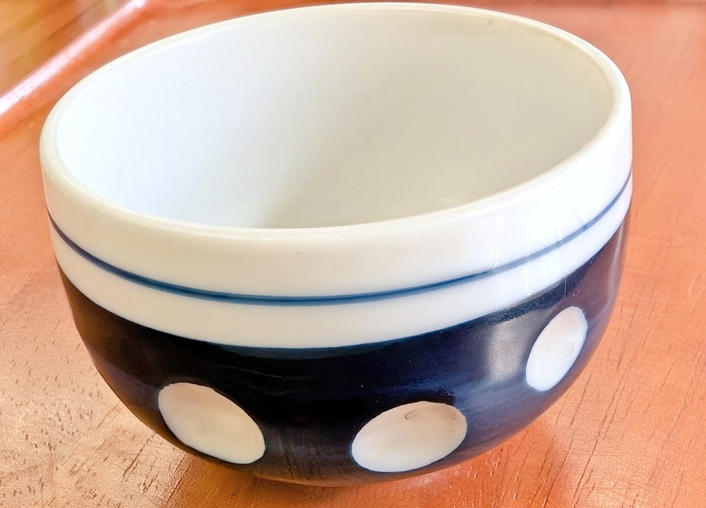 昔昔亭桃太郎師匠が出るはずだった会。代演でお越しくださった鯉昇師匠に感謝申し上げます。

今日は全員、高座に昔昔亭桃太郎師匠の「セコい茶碗」を置いてやりました。桃太郎師匠、盛り上がりましたよー！