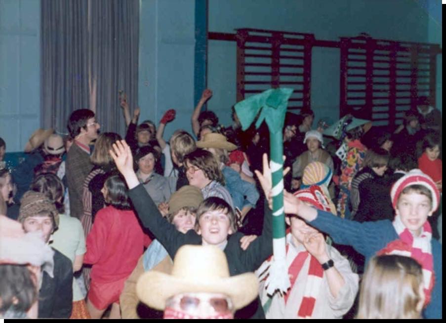 Rob Harries tweet media