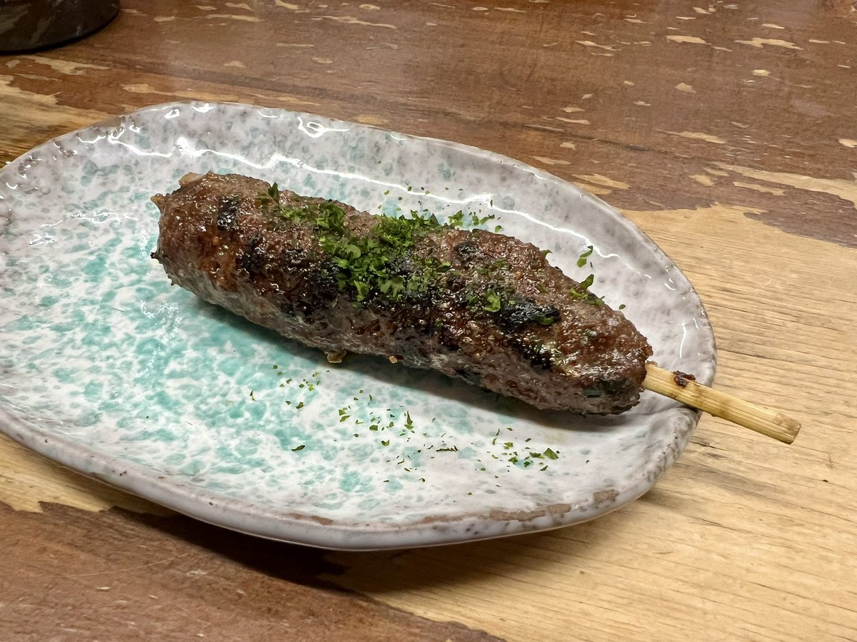 エムエイビー tweet media