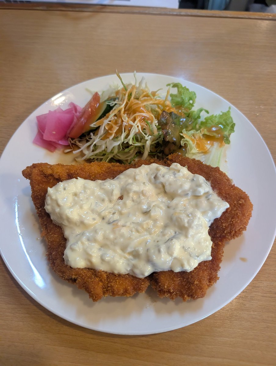 morning_ookami's tweet photo. 実は再入院するの確定してから入院するまでの間に食べたいものいっぱい暴飲暴食してました
好きなものを好きなタイミングで食べれるってそれだけで幸せですよね
今は一生お腹すいてます
#calmspace
#グリルヨシダ
#資さんうどん
退院したら食べたいもの山ほどあるのでそれを楽しみに今は耐える所存です https://t.co/6aphiYzYiR