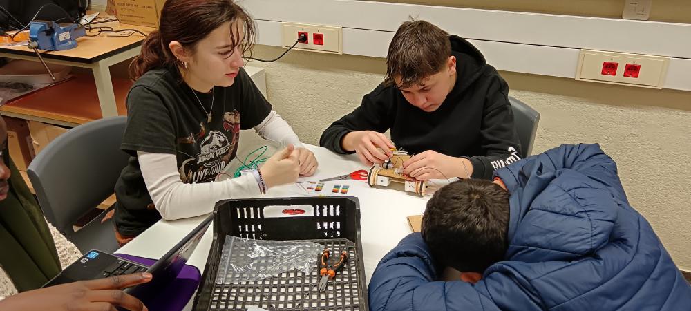 Diari de l'Educació tweet media