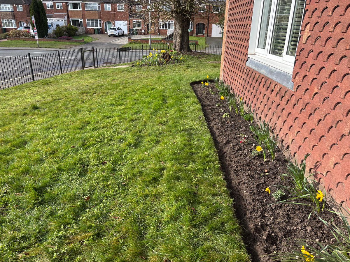 Lench's Trust tweet media