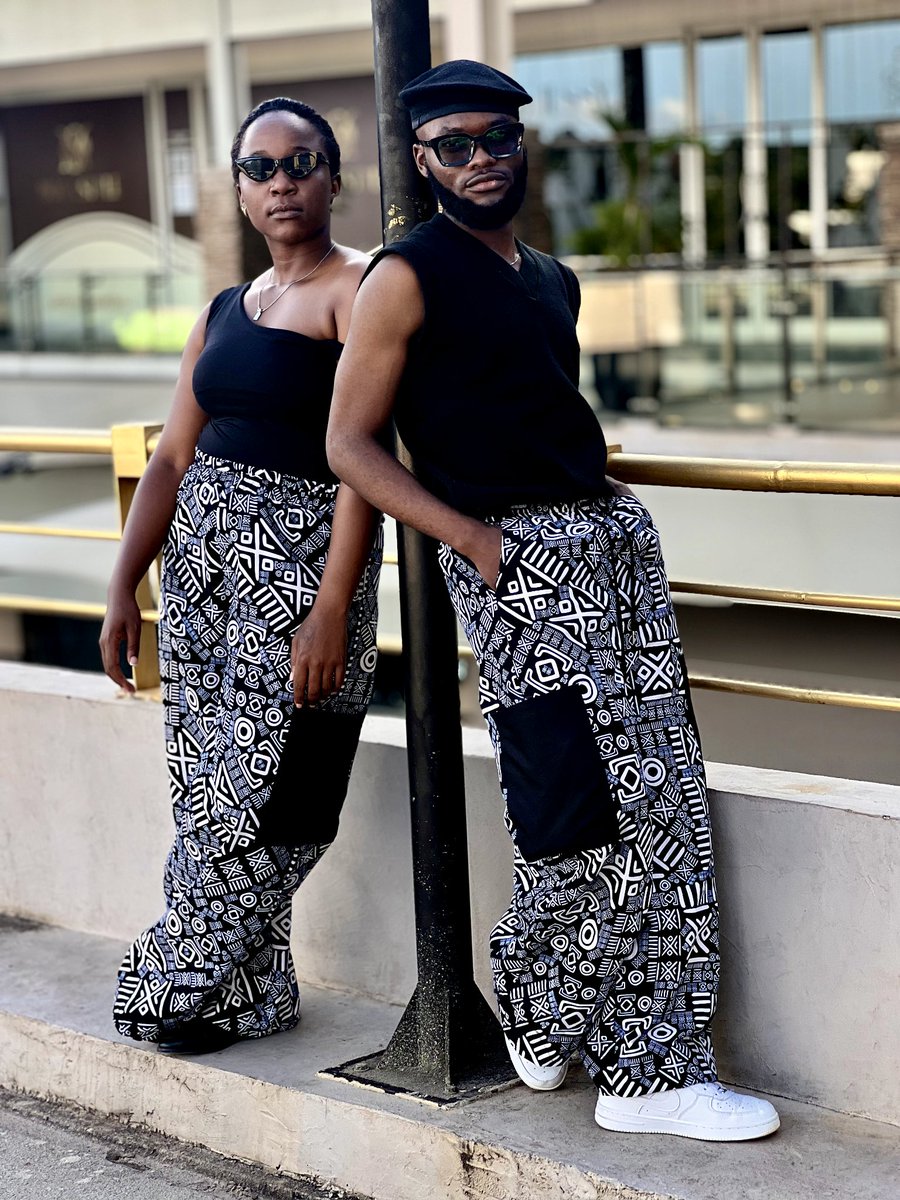 DenKabangu's tweet photo. 🫆🦁 

#africanfashion #streetphotography #fashion https://t.co/MyfnjeDaFd