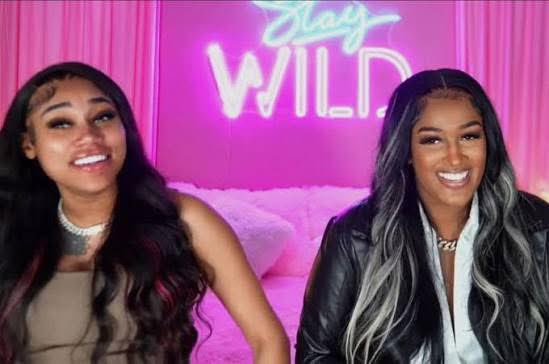 _Mulaamamii's tweet image. Jania better WHOOOOOP her assssss. 

Ain’t no way Nique Pinocchio chin was playing like she wasn’t fw youngboy a couple months ago when yaya &amp;amp; nene called her out on it just to upload a video with him TODAY.  Calling Jania her friend just to turn around &amp;amp; fw her bd