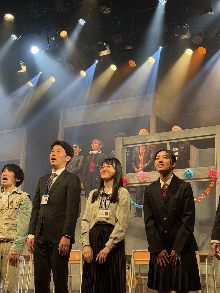 #晩カラ学校 東京公演 千穐楽を観てきました
ステキな舞台でした
心に響きました
バンドの生演奏や舞台のセットを駆使した演出もとても良かったです
映画が楽しみです
#劇団狼少年
#林田麻里