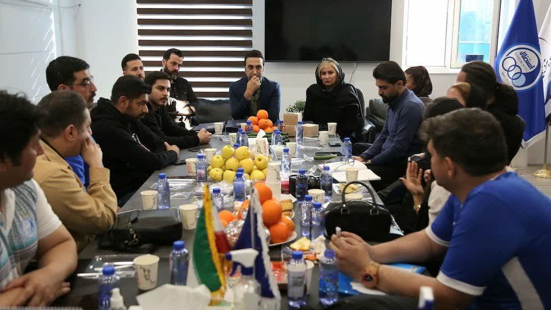 الهام اسلامی tweet media