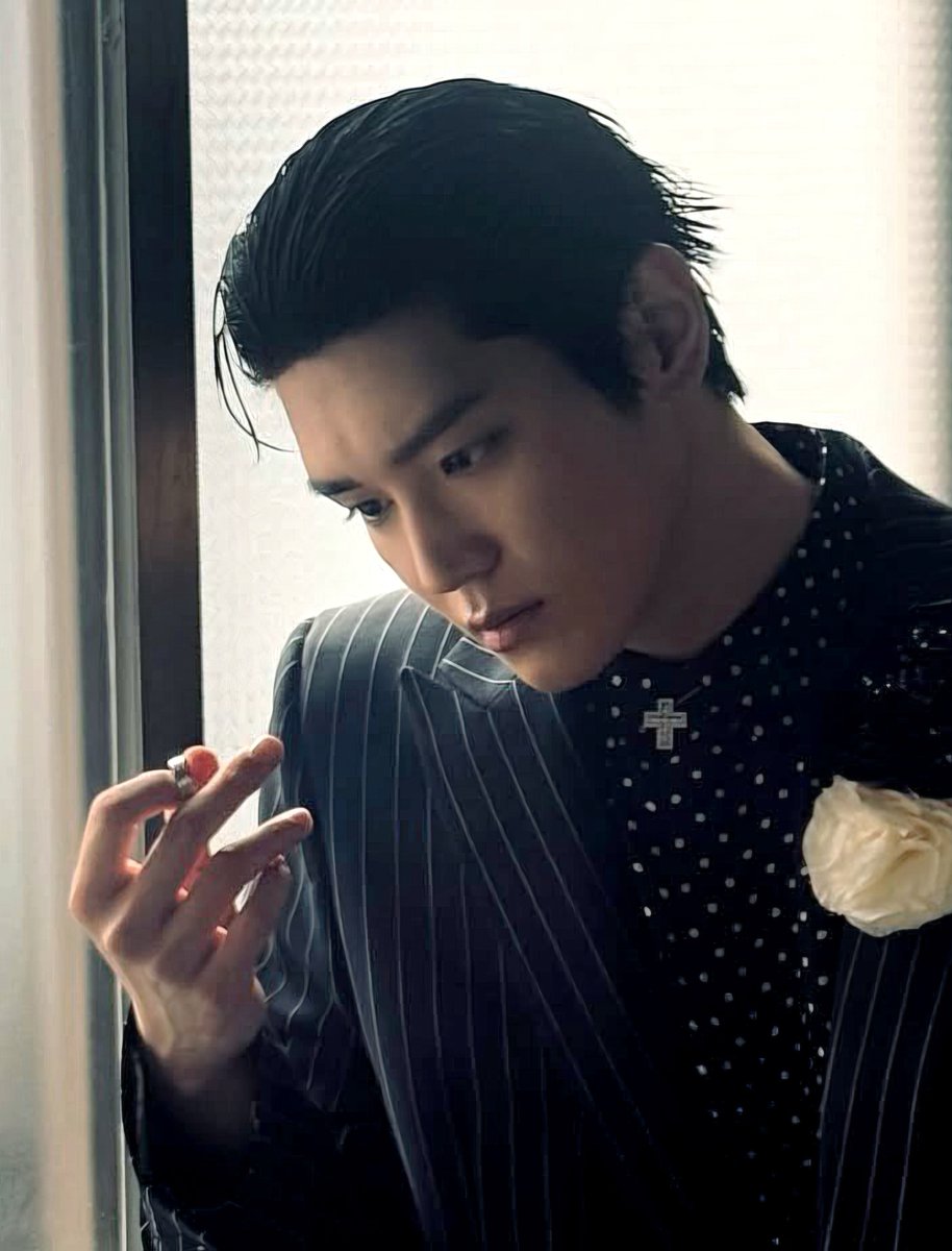 이태용 얼굴 tweet media