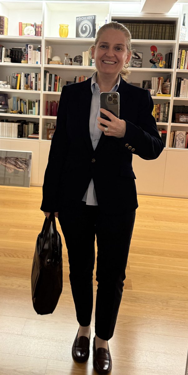 Mª José Mas Salguero tweet media