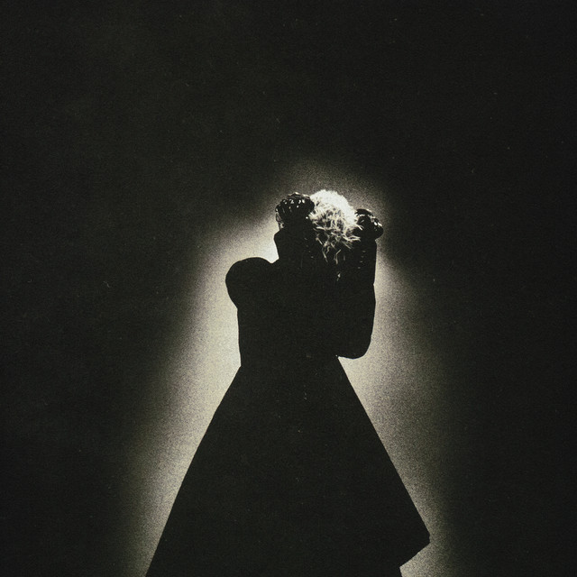 I spent all night making this (its not 30fps like the last one) youtu.be/QvroKvW9sic, i also tried to make a recreation of the Requiem Album Cover. Keshi is so cool