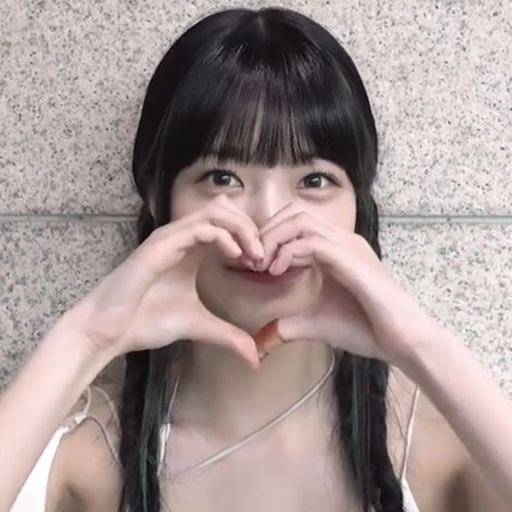 FNinini10425's tweet photo. @eunchae_diary @le_sserafim https://t.co/YKqtamAHcv