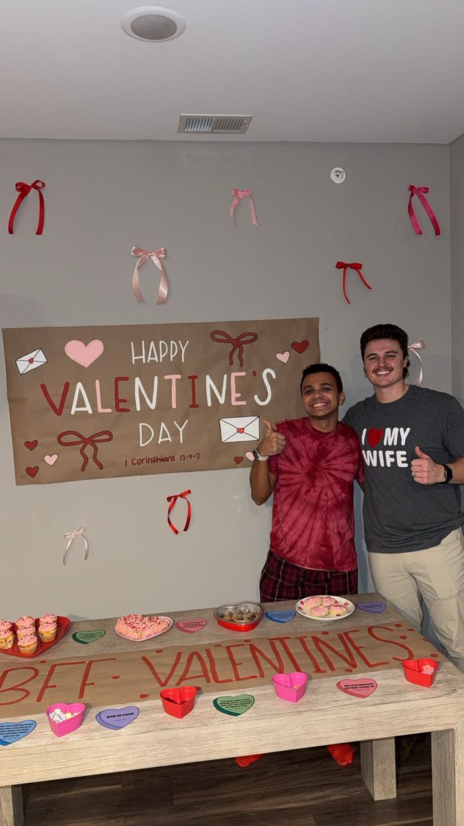 bowserkoopa161's tweet photo. It’s was having the great time for Valentines Day at the 14th and it’s called “BFF Valentines Party” https://t.co/yYwXmzvcpN