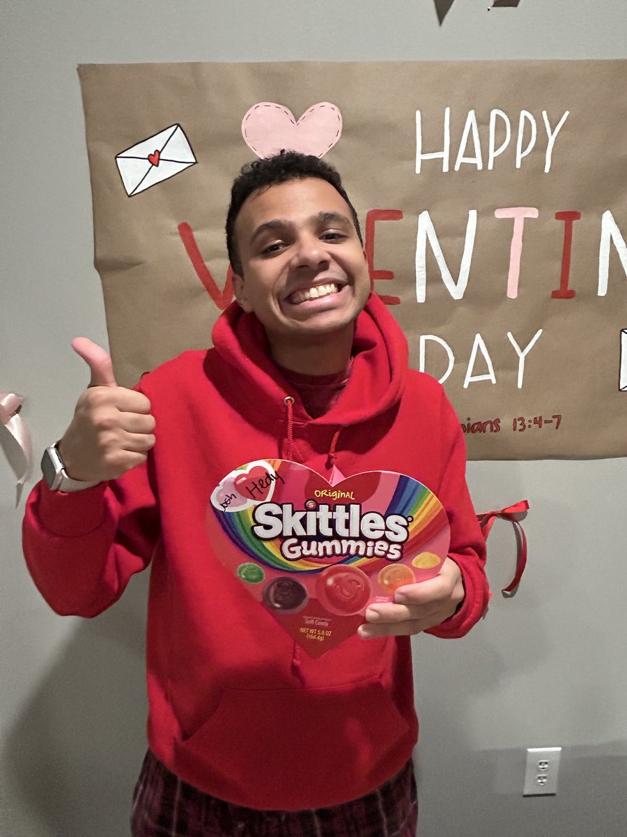 bowserkoopa161's tweet photo. It’s was having the great time for Valentines Day at the 14th and it’s called “BFF Valentines Party” https://t.co/yYwXmzvcpN