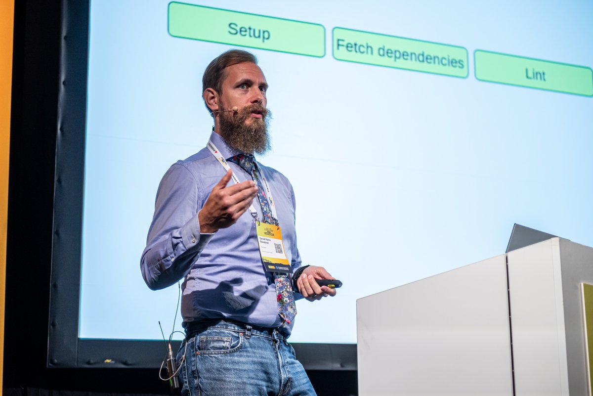 ContainerDays tweet media