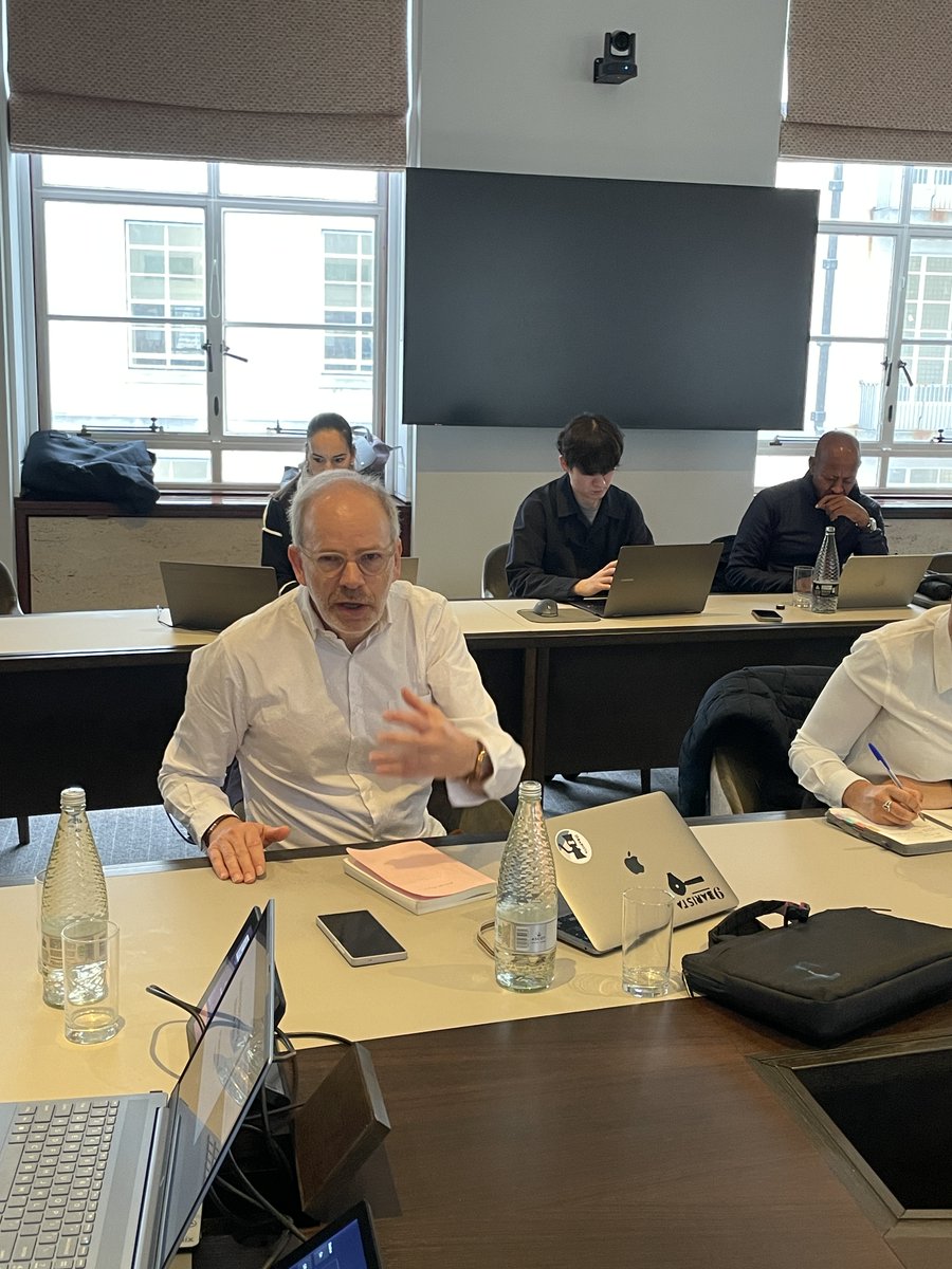 SOAS Development Leadership Dialogue tweet media