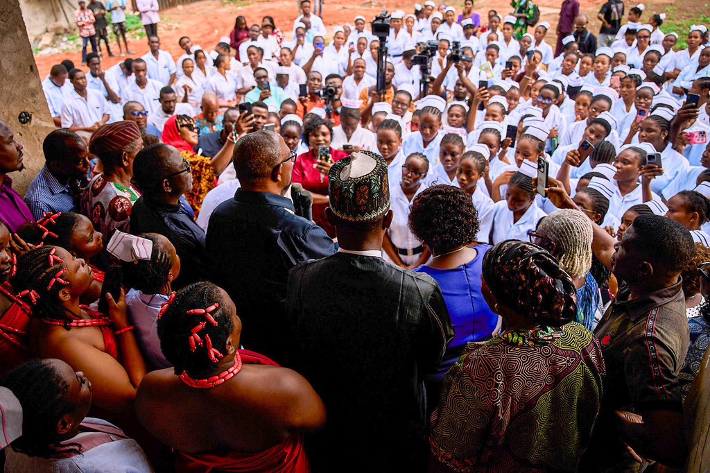DanBorno__'s tweet photo. Amidst the noise and threats, Peter Obi donated 15 million Naira to St. Philomena school of nursing, in Edo state. https://t.co/T5e35tdAMr