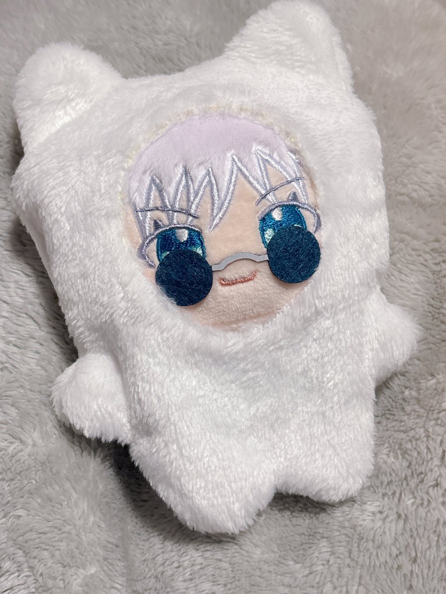 ぬい撮りのコツってあるのかな
適当に撮っただけになってしまう
でも適当に撮ってもかわいい
寝る時枕の横にいてもらってる