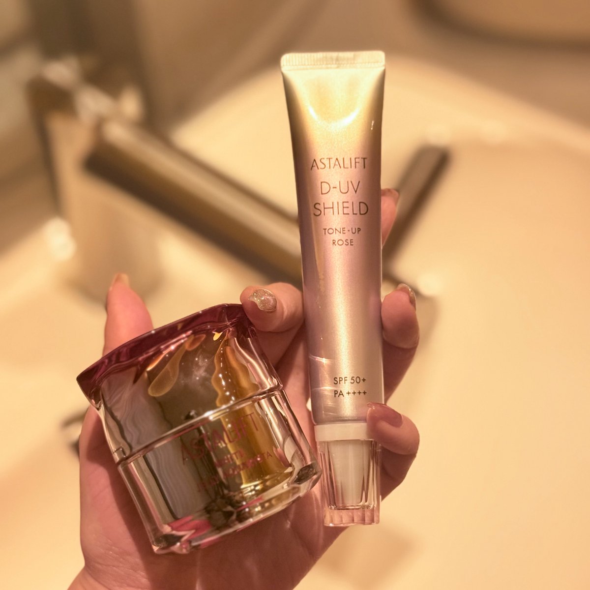 桃式部ちゃん (@momochiko5) / Posts / X