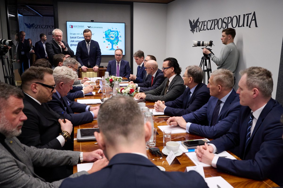 rzeczpospolita's tweet image. Co  zrobić, aby polska gospodarka i polskie firmy skorzystały na  #localcontent ? Ruszył nowy projekt „Rzeczpospolitej” pt. „Local  content. Polska gospodarka”, który rozpoczęła debata z udziałem @wbalczun @MAPGOVPL oraz Agnieszki  Olszewskiej @UZP_GOV_PL, a także przedstawicieli