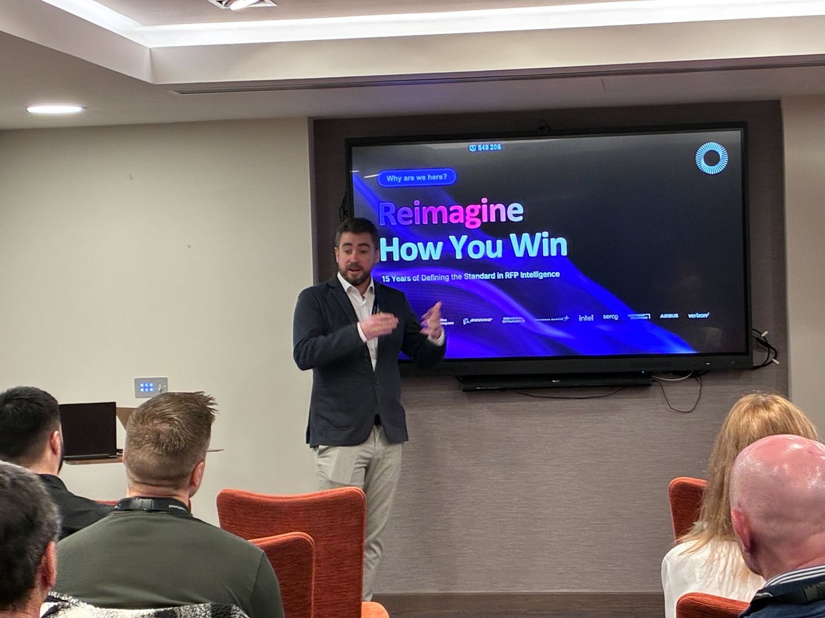 VisibleThread's tweet image. Our Bristol Forum is officially underway! 🇬🇧 

Micheál McGrath did an excellent job kicking the event off and welcoming everyone. 👏 

A big day of insights and networking ahead!

#WeAreVisibleThread #GovCon #GovernmentContracting