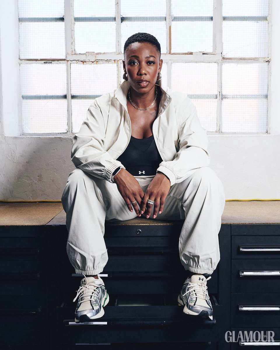 GLAMOUR South Africa tweet media