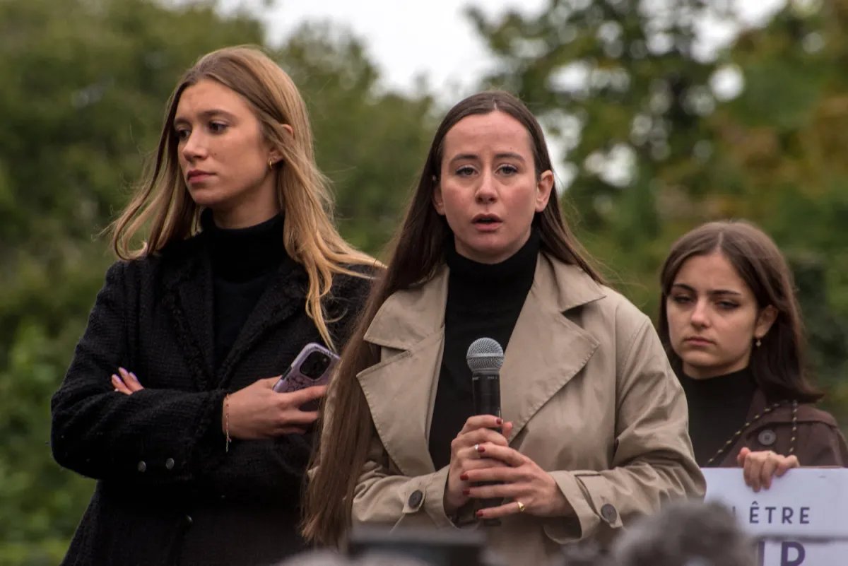 Napo Léon tweet media