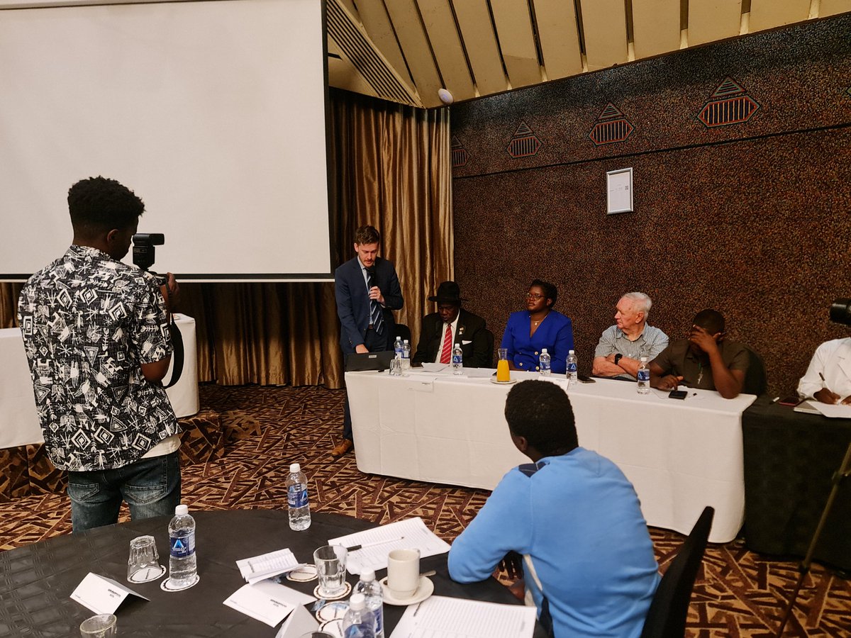 Vendors Initiative tweet media