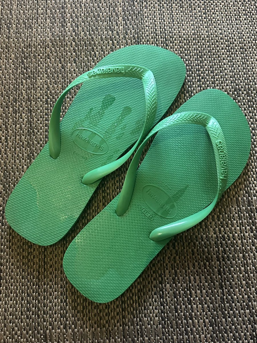 big men big feet tweet media