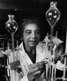 A Black American (#Freedmen) chemist helped advance the science behind modern plastics.
Mary Elliott Hill, alongside her husband Carl McClellan Hill, conducted important research on ketene chemistry. Ketenes are highly reactive compounds used in the production of plastics,