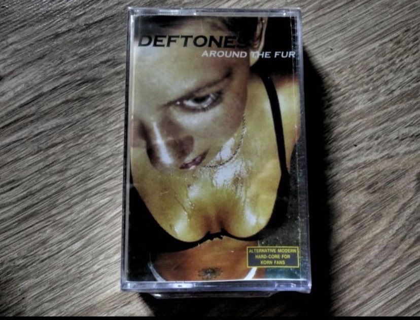 bab0oshk44's tweet photo. Cassette tape of Around the Fur by Deftones. https://t.co/A7HvPKEi1c