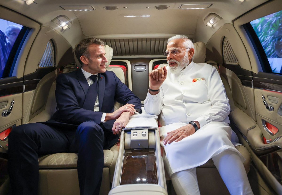 knowthenation's tweet photo. Modi Ji's Car Diplomacy Mastery! 🇮🇳
PM Narendra Modi builds unbeatable personal bonds that deliver results!
Nehru's era ended..Modi's connect conquers! #CarDiplomacy #ModiGlobalLeader #IndiaIsraelFriendship https://t.co/EHm1F3gArg